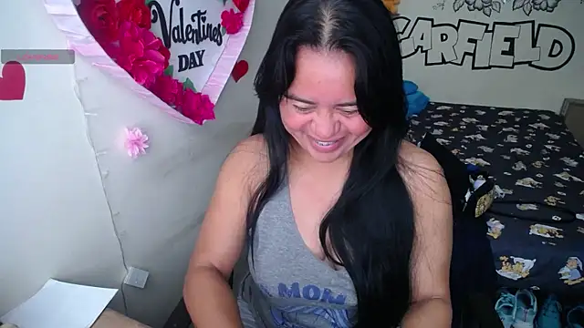 Miss  kendra  online show from 25, 6, 2026