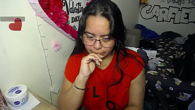 Miss  kendra  online show from 27, 6, 2026