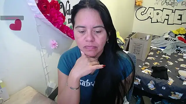 Miss  kendra  online show from 4, 7, 2026
