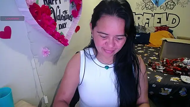 Miss  kendra  online show from 10, 7, 2026