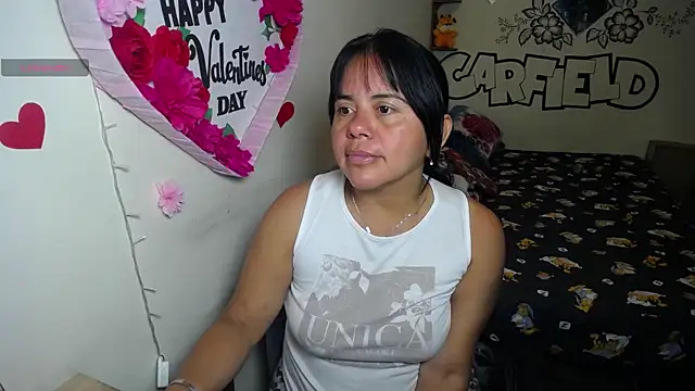 Miss  kendra  online show from 14, 7, 2026