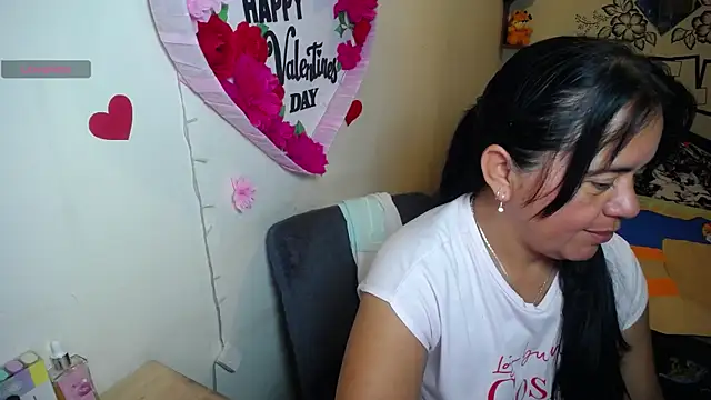 Miss  kendra  online show from 25, 7, 2026