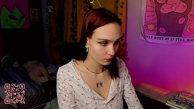 Snapshot of Aurisinst chatting on 16, 11, 2025 Aurisinst online show from 16, 11, 2025