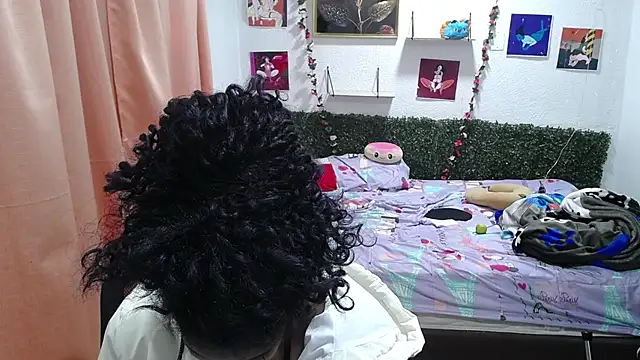 thianahorny online show from 20, 5, 2026