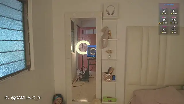 KIMMIE 01 online show from 18, 2, 2026