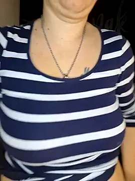 Snapshot of GeilesLuder36 chatting on 21, 11, 2025 GeilesLuder36 online show from 21, 11, 2025