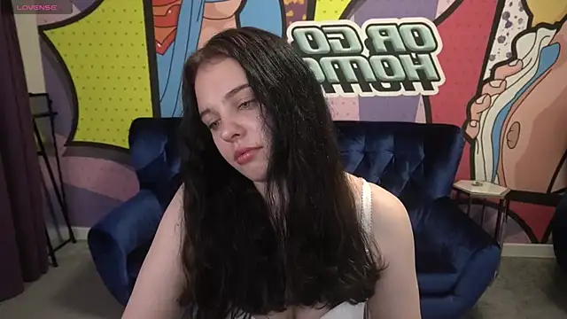 SnowWhiti online show from 24, 5, 2026