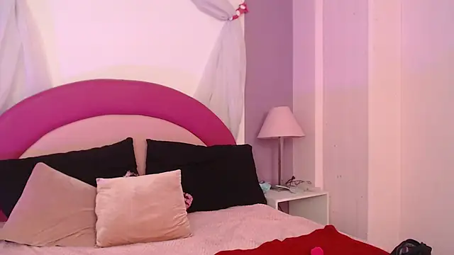 SweetRenata  online show from 26, 4, 2026