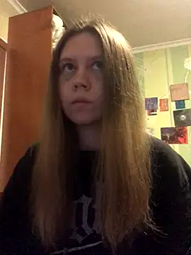 LunaVirelle online show from 8, 11, 2025