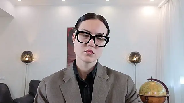 Marie Fitch online show from 8, 5, 2026