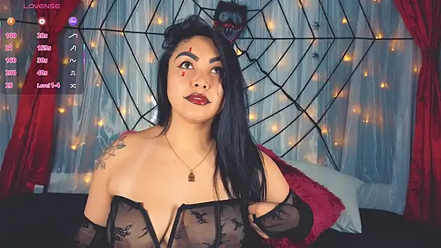 Victoria Jonhss online show from 20, 10, 2025