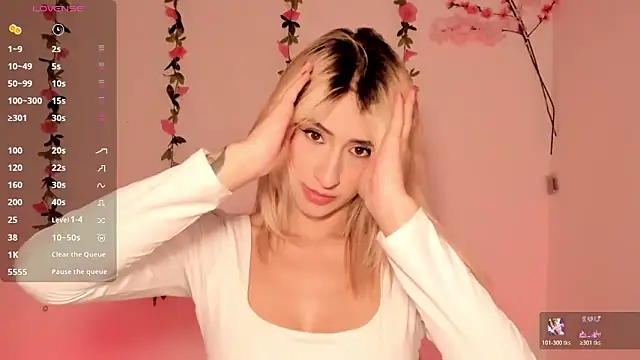 Ashleyroys 111 online show from 24, 4, 2026