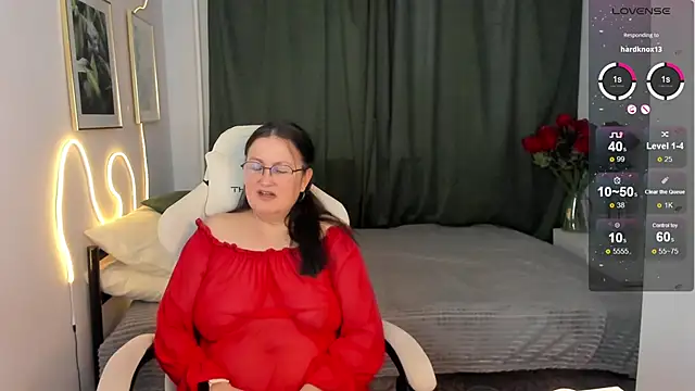 hottyannaa online show from 12, 3, 2026