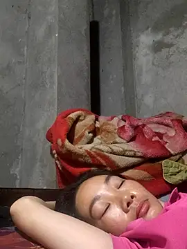 gio-thu online show from 14, 4, 2026