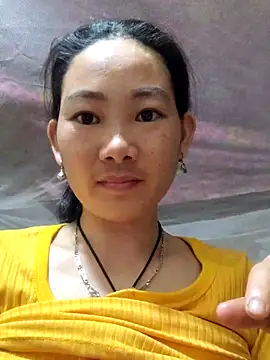 gio-thu online show from 18, 4, 2026