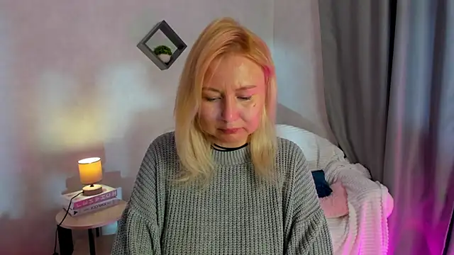 scent  of woman online show from 28, 4, 2026