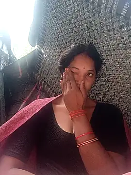 Snapshot of Cuty_tanya chatting on 27, 11, 2025 Cuty tanya online show from 27, 11, 2025