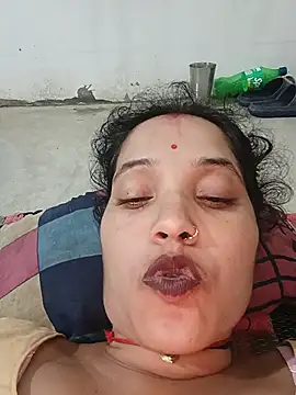 Snapshot of Cuty_tanya chatting on 8, 6, 2026 Cuty tanya online show from 8, 6, 2026