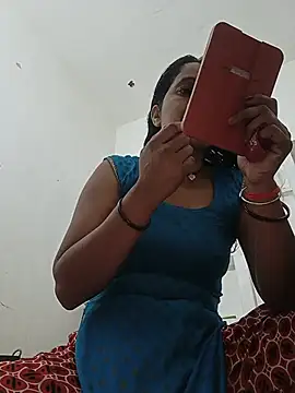 Snapshot of Cuty_tanya chatting on 7, 7, 2026 Cuty tanya online show from 7, 7, 2026