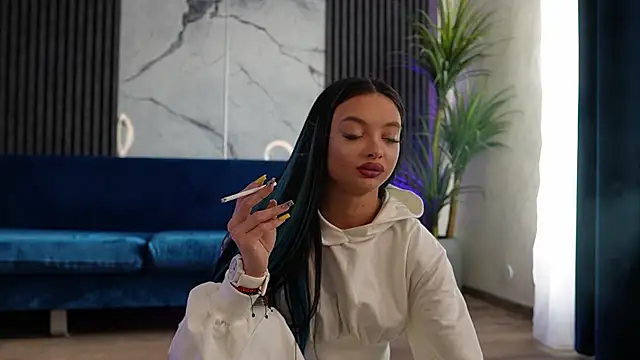 RachelRavee online show from 28, 4, 2026