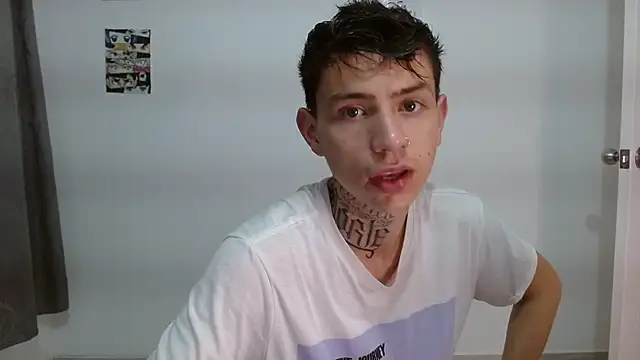 hot teo  online show from 3, 12, 2025