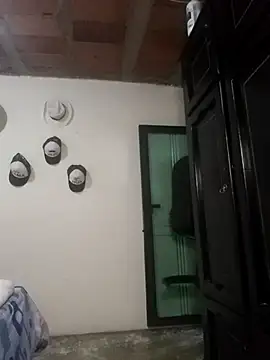 Snapshot of AndreaMooure_ chatting on 23, 10, 2025 AndreaMooure online show from 23, 10, 2025