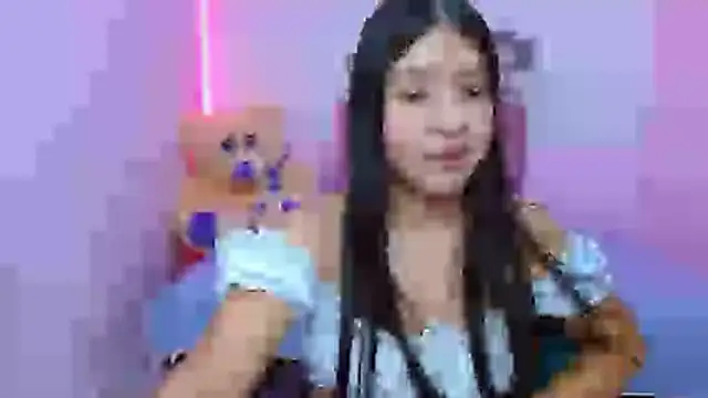 zara cute online show from 18, 12, 2025