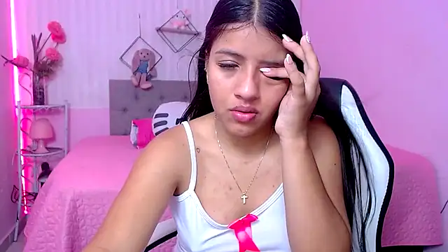 zara cute online show from 22, 4, 2026