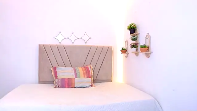 zara cute online show from 29, 4, 2026