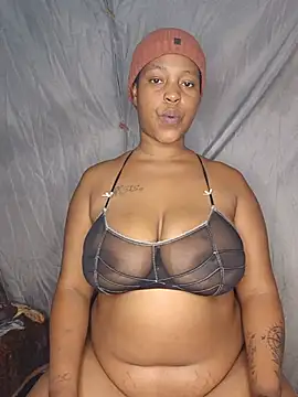 Snapshot of ZuriVixen chatting on 24, 5, 2026 ZuriVixen online show from 24, 5, 2026