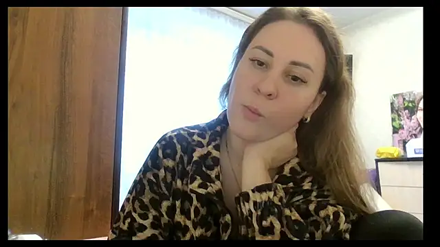 MeadowEyes online show from 6, 1, 2026