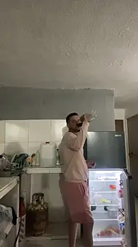 thepicis online show from 8, 11, 2025