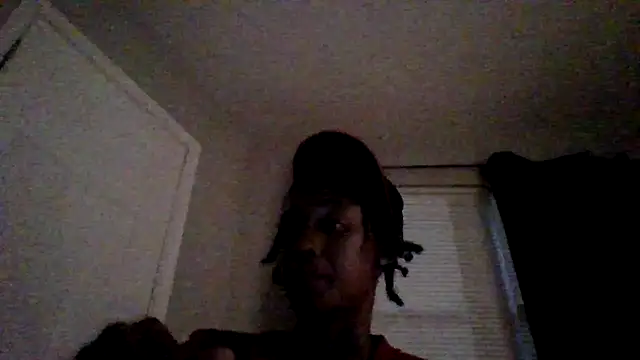 Snapshot of dezzidavill chatting on 10, 6, 2026 dezzidavill online show from 10, 6, 2026