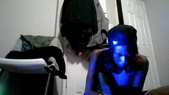 dezzidavill online show from 30, 6, 2026