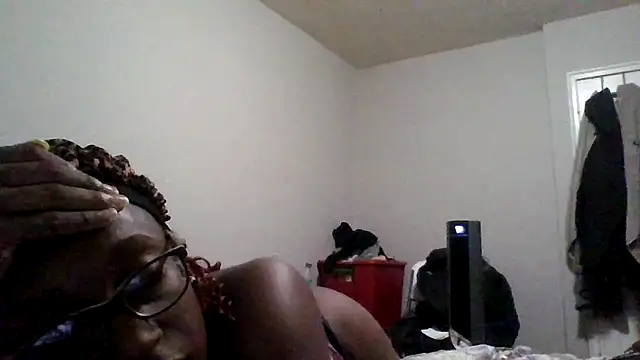 dezzidavill online show from 25, 7, 2026