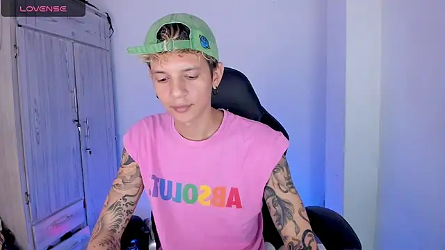 tylernova online show from 15, 4, 2026