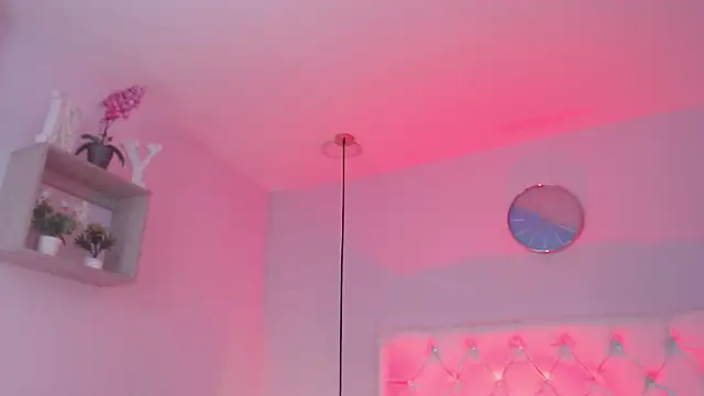 Snapshot of Bubbiecherry chatting on 11, 11, 2025 Bubbiecherry online show from 11, 11, 2025