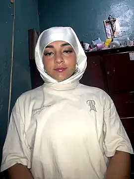 Snapshot of CelestSkyy chatting on 14, 10, 2025 CelestSkyy online show from 14, 10, 2025