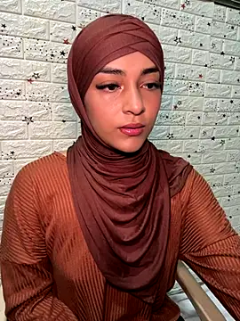 Snapshot of CelestSkyy chatting on 5, 11, 2025 CelestSkyy online show from 5, 11, 2025