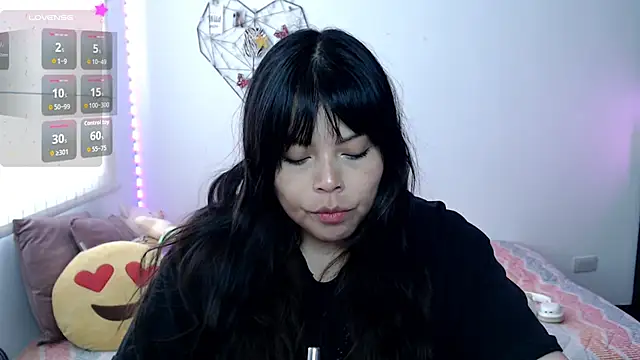 EllieMoonX online show from 16, 7, 2026