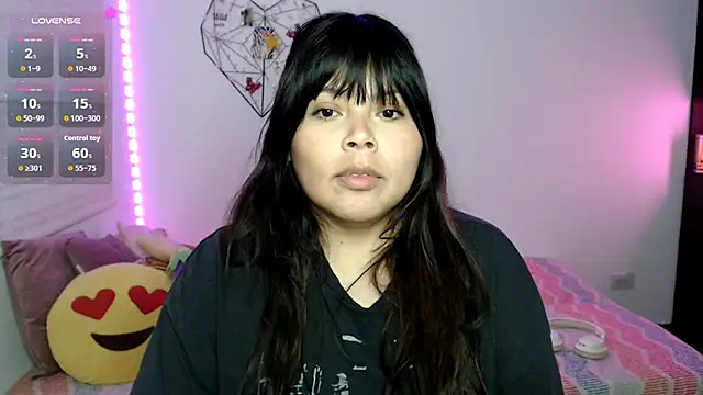 EllieMoonX online show from 22, 7, 2026