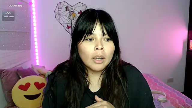 EllieMoonX online show from 23, 7, 2026