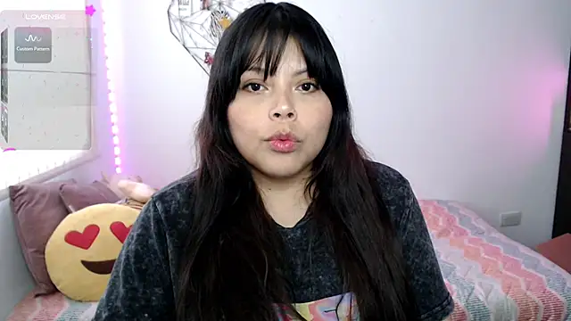 EllieMoonX online show from 31, 7, 2026