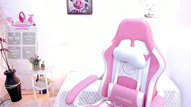 EmmaMyers1 online show from 8, 7, 2026