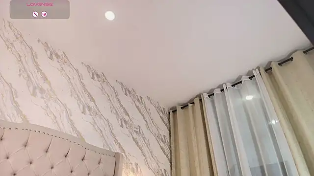 shanell-hott online show from 7, 2, 2026