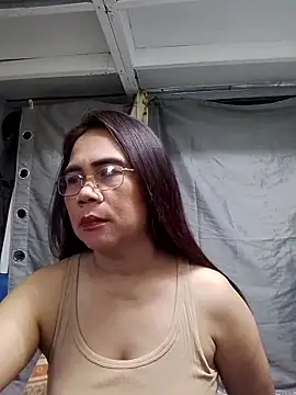 Snapshot of erma_joy chatting on 2, 5, 2026 erma joy online show from 2, 5, 2026