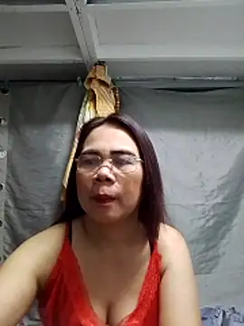 Snapshot of erma_joy chatting on 8, 5, 2026 erma joy online show from 8, 5, 2026