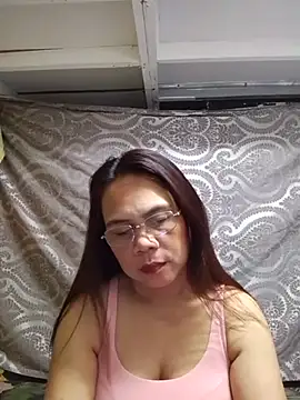 Snapshot of erma_joy chatting on 3, 6, 2026 erma joy online show from 3, 6, 2026