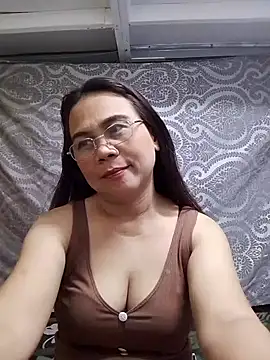 Snapshot of erma_joy chatting on 4, 6, 2026 erma joy online show from 4, 6, 2026