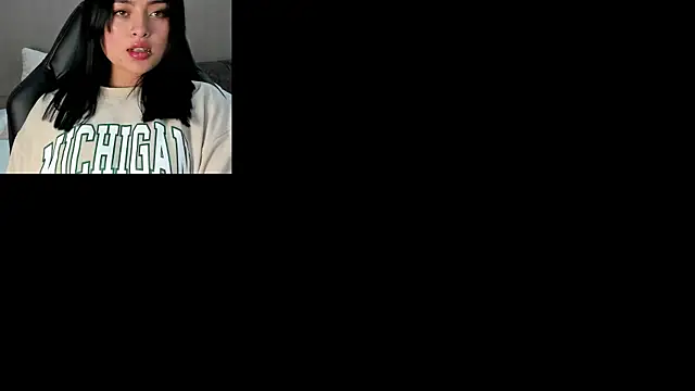 baby naomy online show from 5, 2, 2026